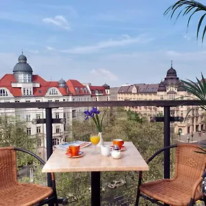 Kurfuerstendamm Hotel Berlim