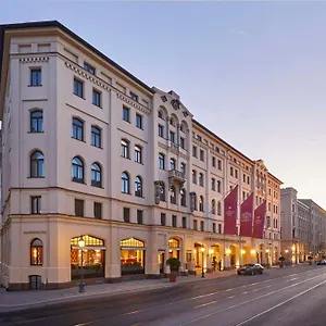 Hotel Vier Jahreszeiten Kempinski, Monachium