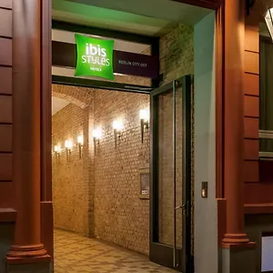 Ibis Styles Ost Hotel Berlim