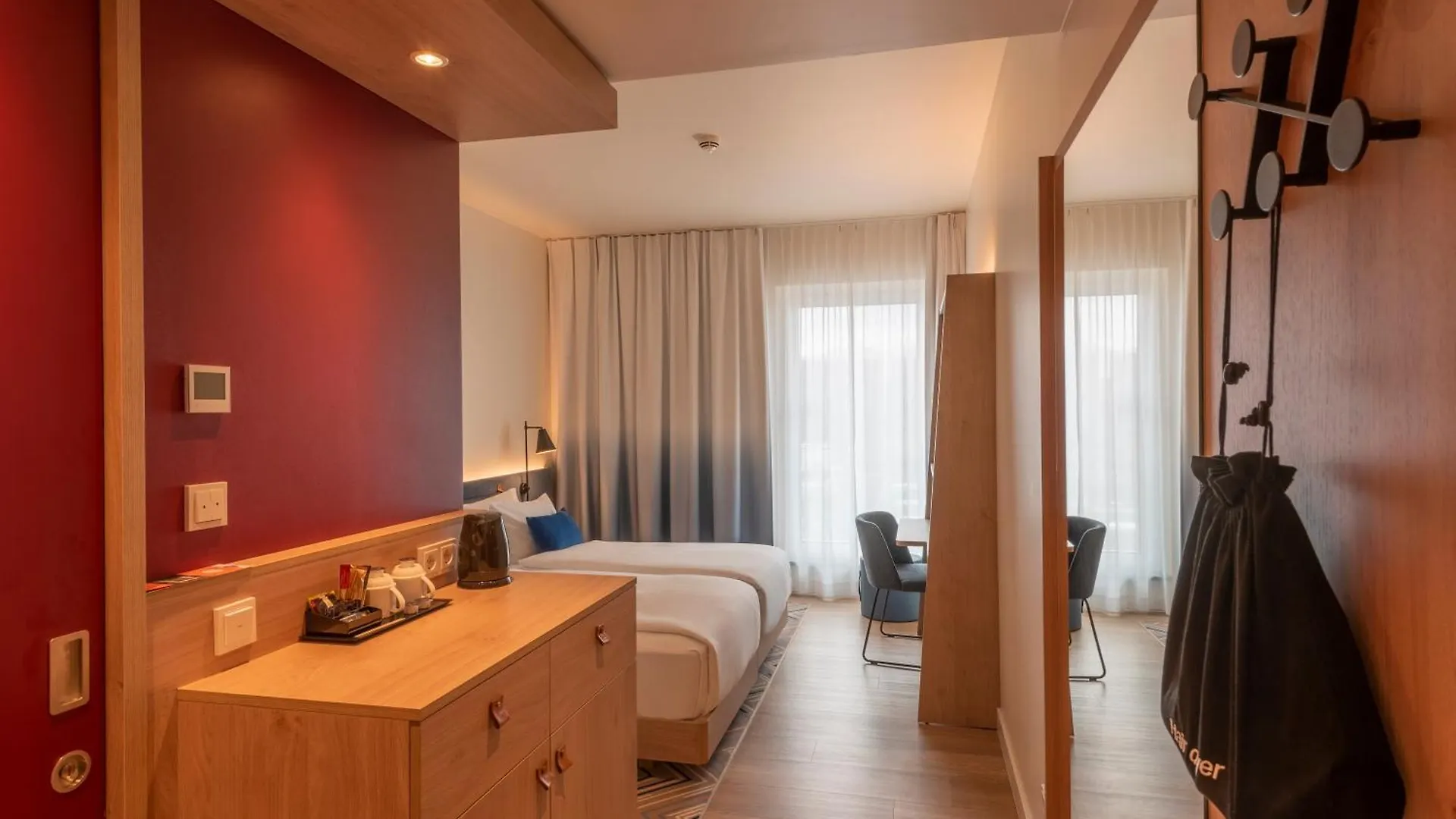 Hampton By Hilton Munich City North Hotel
