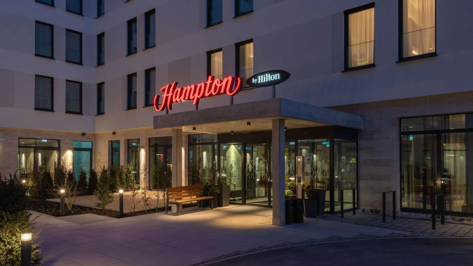Hampton By Hilton Munich City North