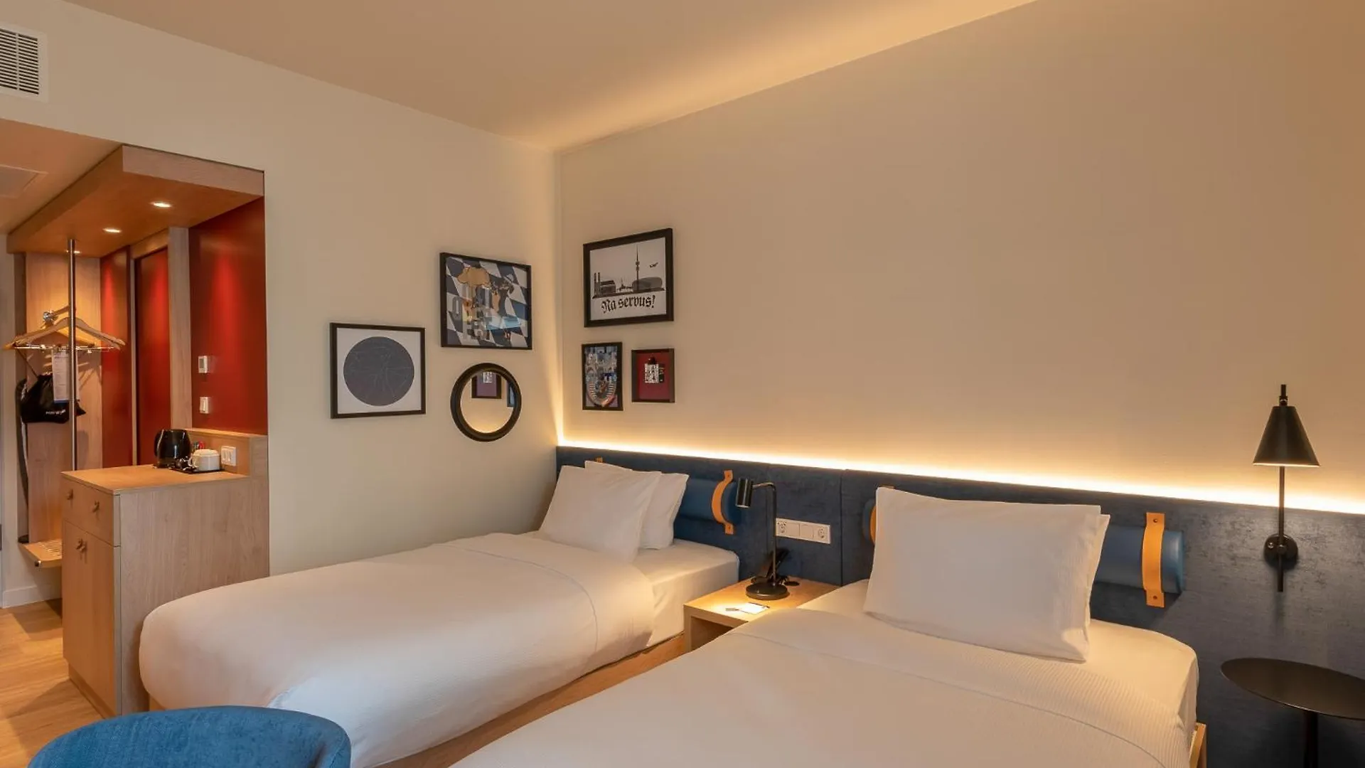 Hampton By Hilton Munich City North Hotel